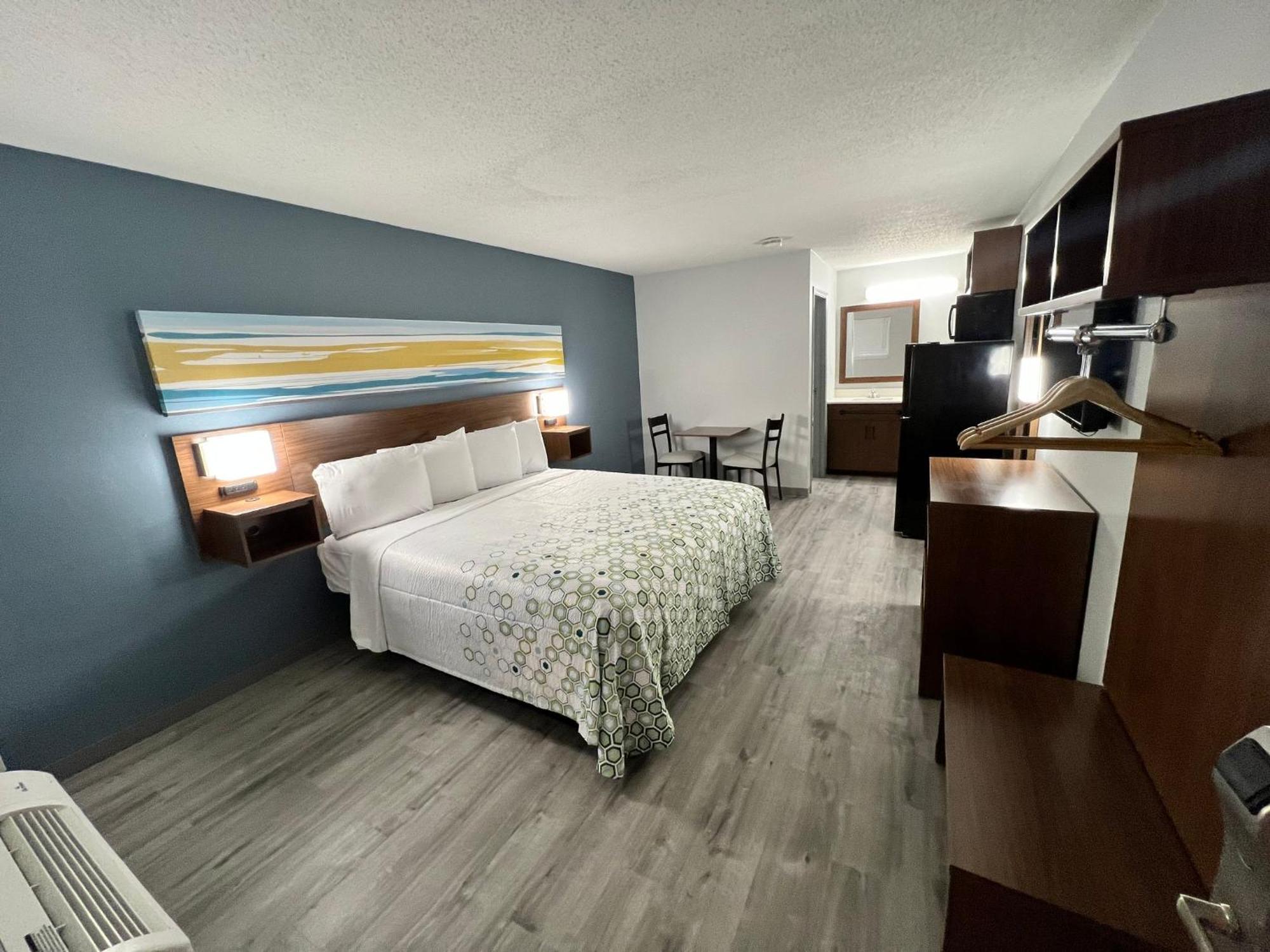 Hometowne Studios By Red Roof Florence, Ky-Cincinnati Airport Экстерьер фото